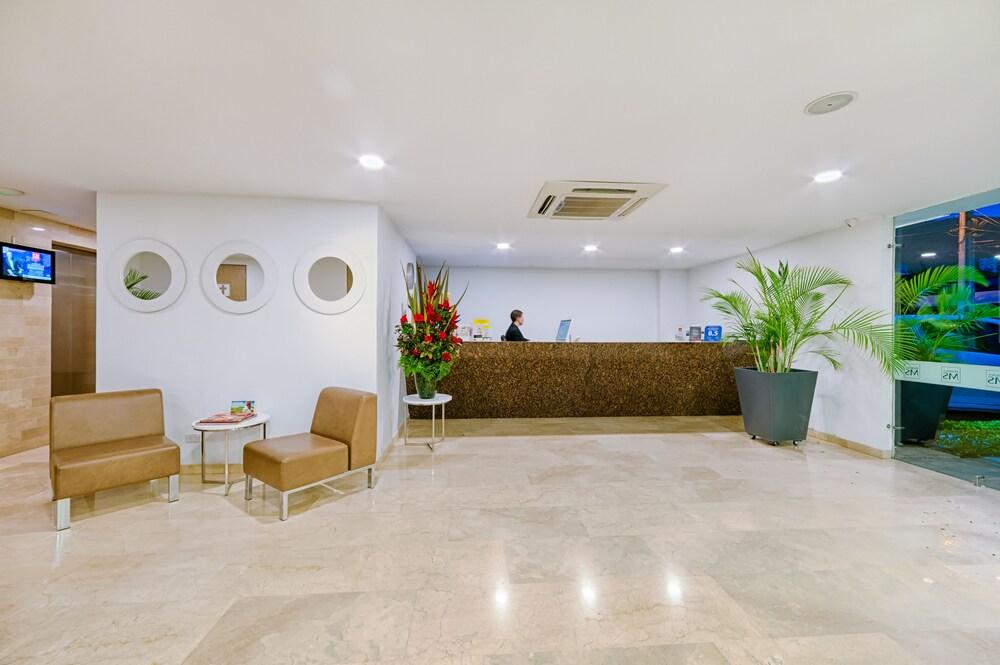 Hotel Ms Chipichape Plus กาลี ภายนอก รูปภาพ