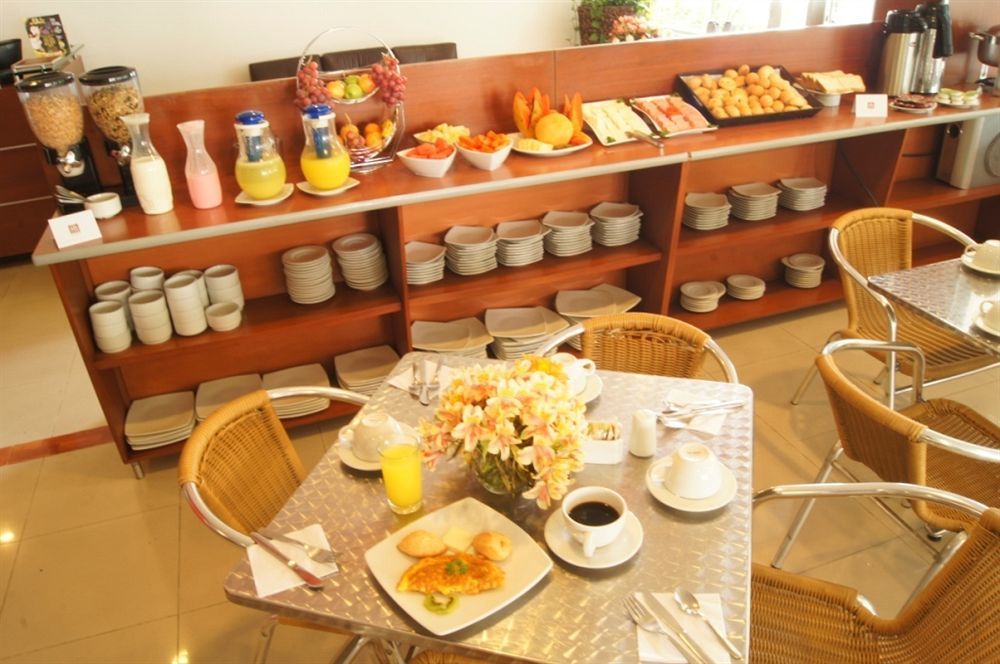 Hotel Ms Chipichape Plus กาลี ภายนอก รูปภาพ